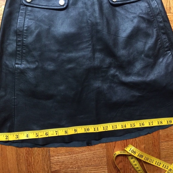 Zara Leather Mini skirt with Side Pockets XS - Picture 5 of 7